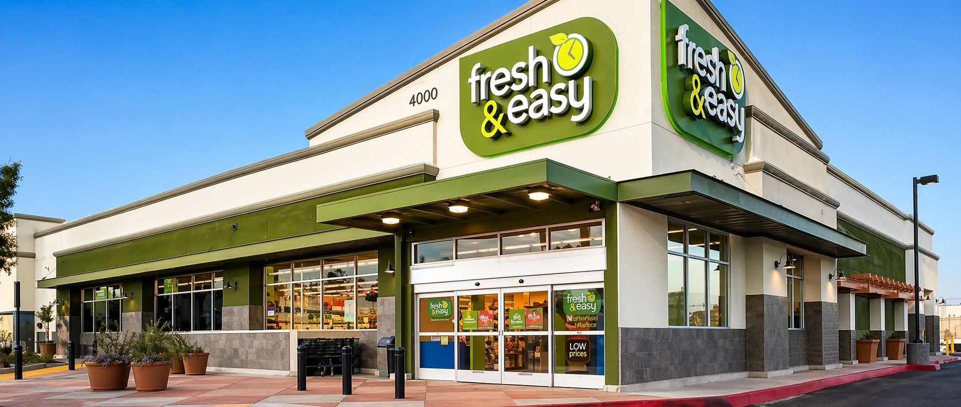 Retail storefront masonry
